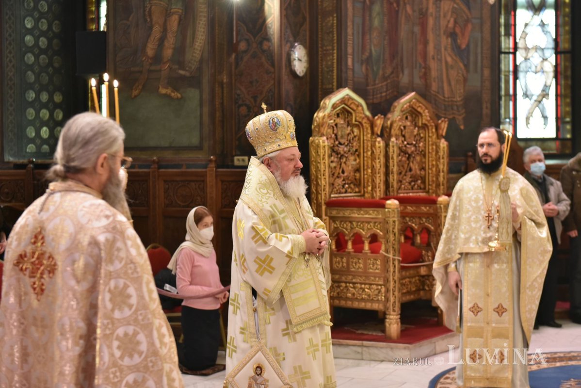 Duminica Vameşului şi a Fariseului la Catedrala Patriarhală 203268