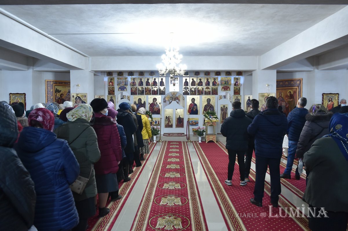 Zi de sărbătoare pentru credincioșii parohiei bucureștene Bărbătescu Vechi 203293