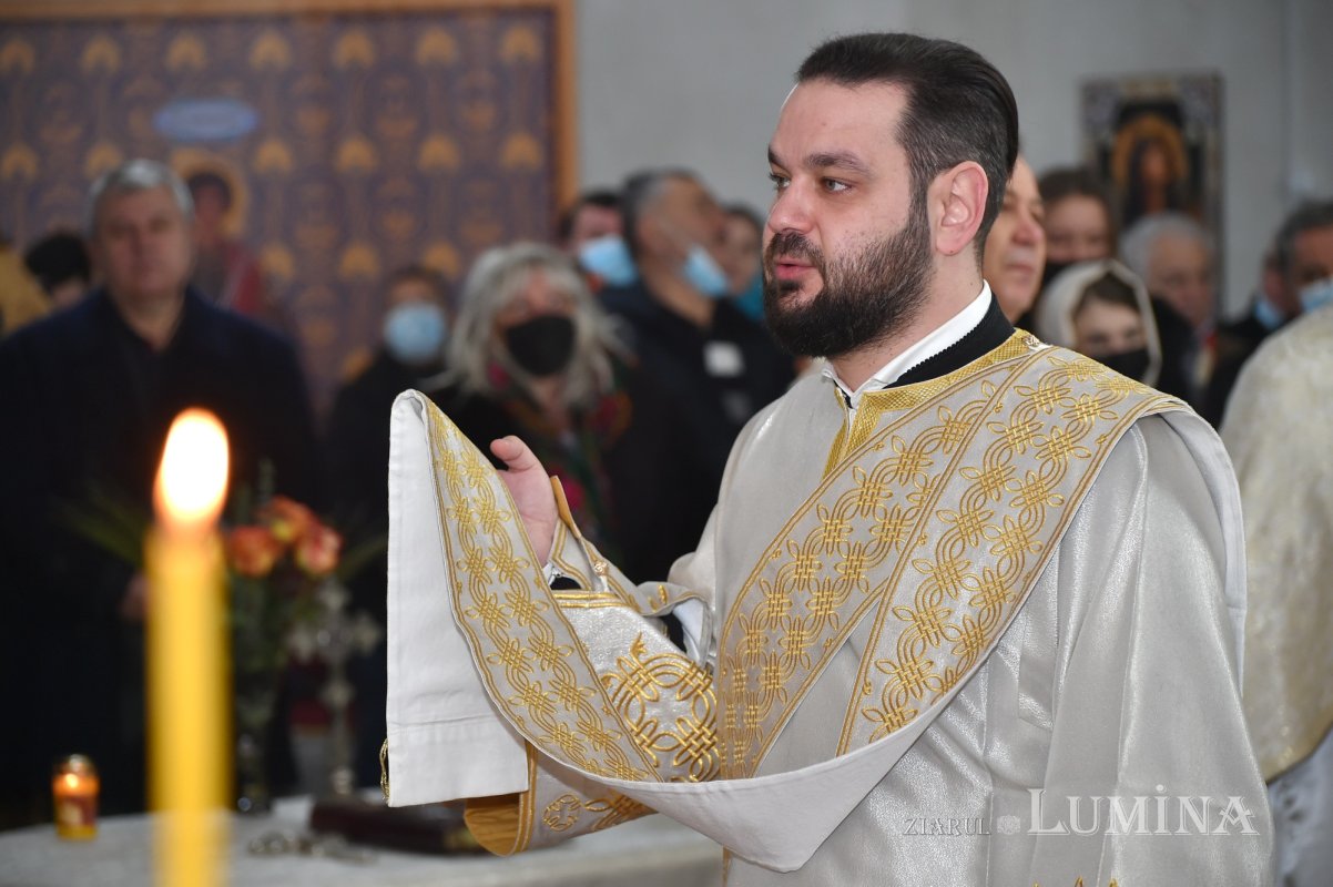 Zi de sărbătoare pentru credincioșii parohiei bucureștene Bărbătescu Vechi 203318