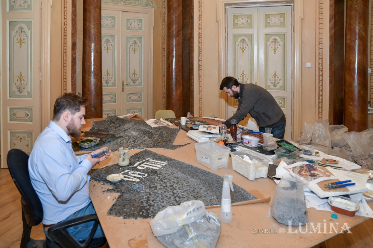 Au fost demontate schelele de pe turlele secundare ale Catedralei Naționale 203457