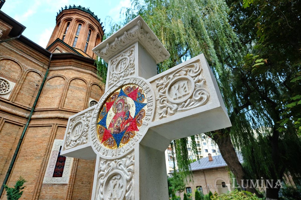 Fotografii artistice ale Publicațiilor Lumina 203871