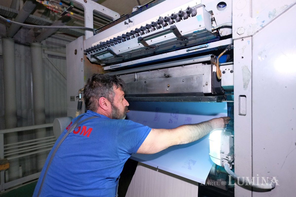 Povestea unui articol de ziar 203698