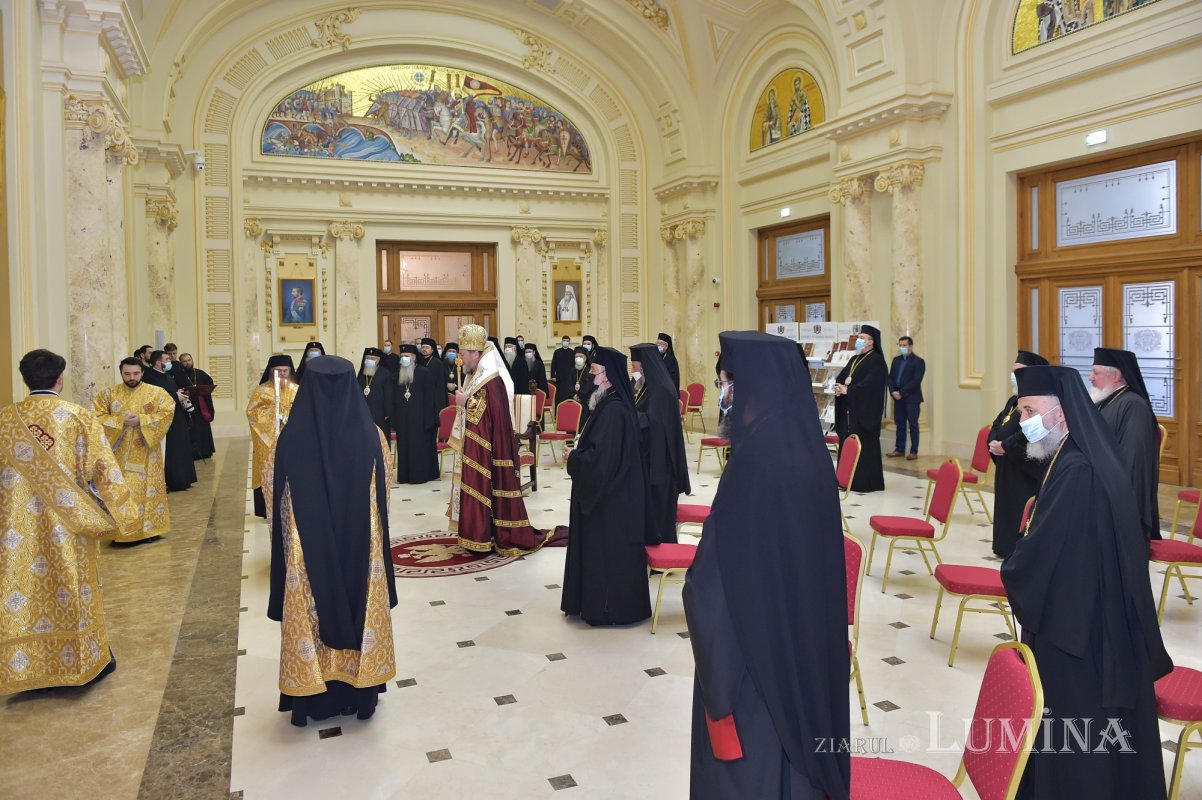 Ședința de lucru a Sfântului Sinod al Bisericii Ortodoxe Române la București  203782