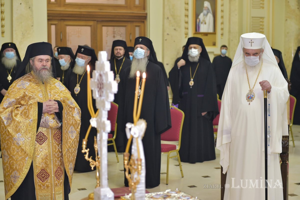 Ședința de lucru a Sfântului Sinod al Bisericii Ortodoxe Române la București  203783