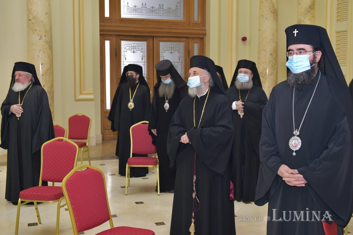 Ședința de lucru a Sfântului Sinod al Bisericii Ortodoxe Române la București  203784