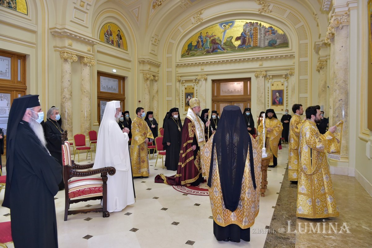 Ședința de lucru a Sfântului Sinod al Bisericii Ortodoxe Române la București  203790