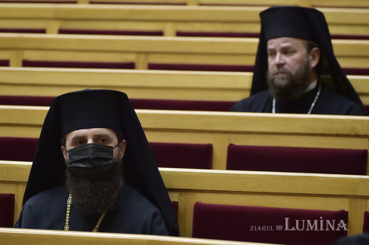 Ședința de lucru a Sfântului Sinod al Bisericii Ortodoxe Române la București  203799