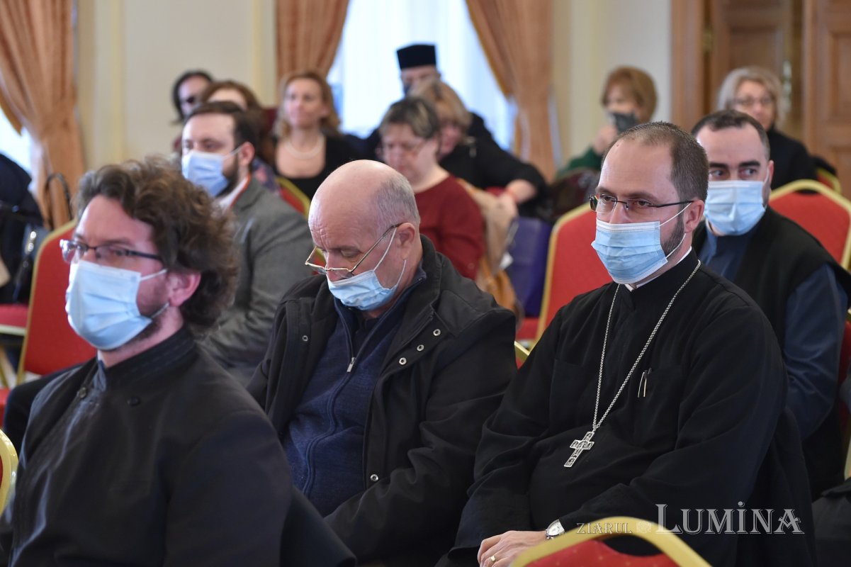 Adunarea Generală a Casei de Ajutor Reciproc a Arhiepiscopiei Bucureștilor 204166