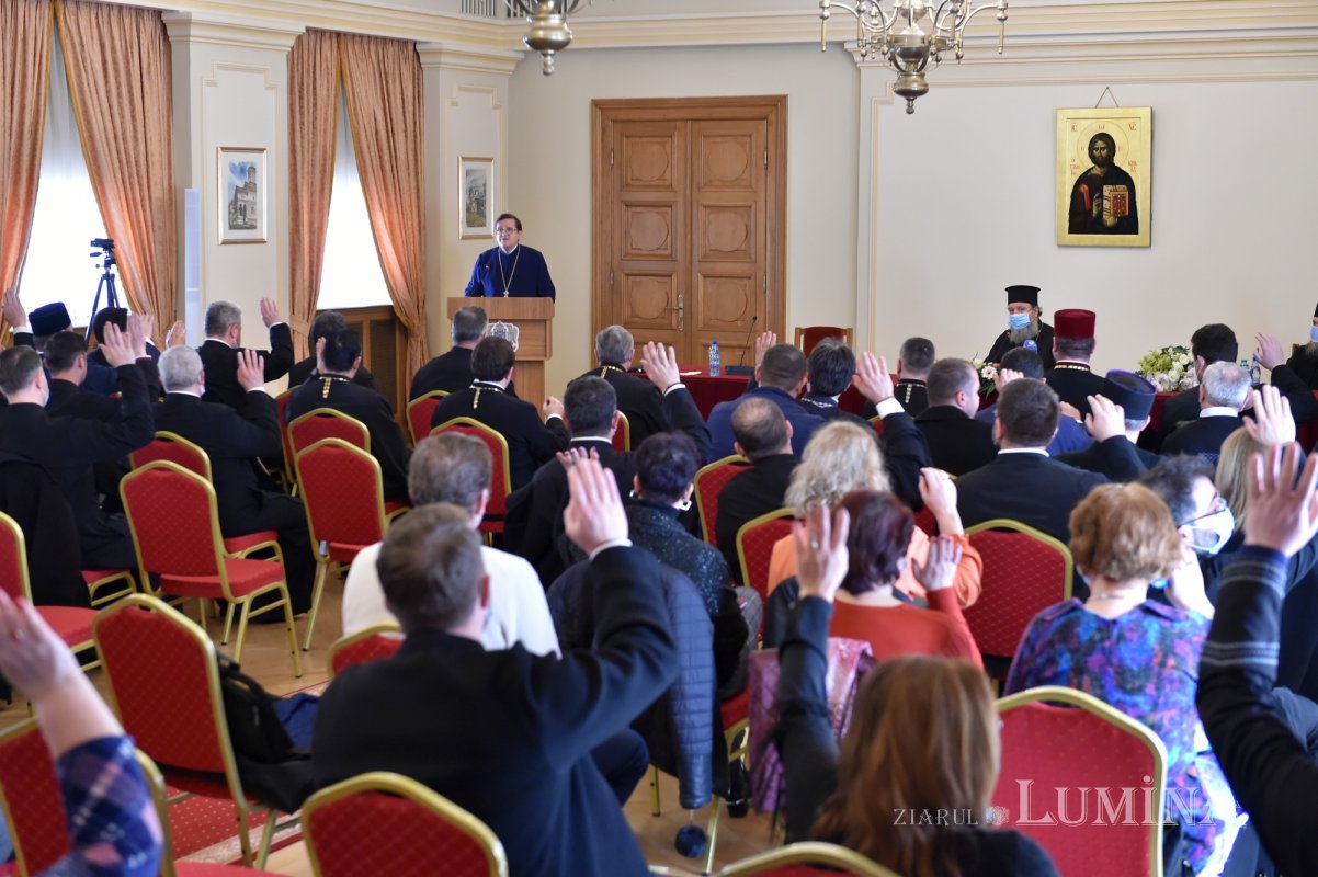 Adunarea Generală a Casei de Ajutor Reciproc a Arhiepiscopiei Bucureștilor 204168