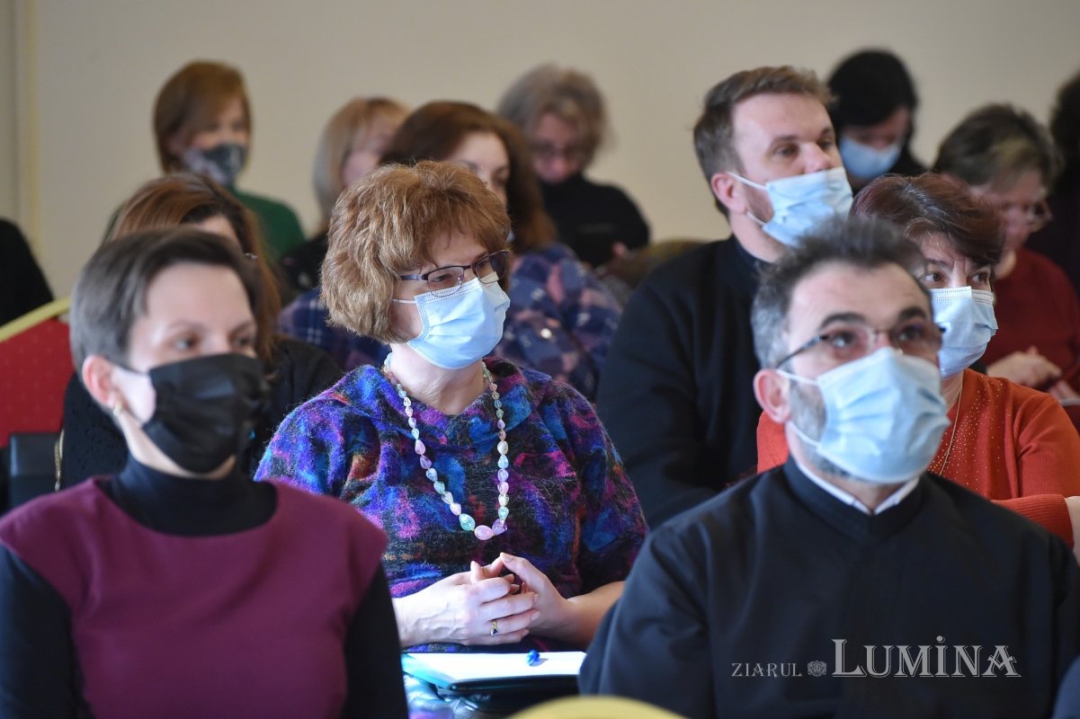 Adunarea Generală a Casei de Ajutor Reciproc a Arhiepiscopiei Bucureștilor 204176