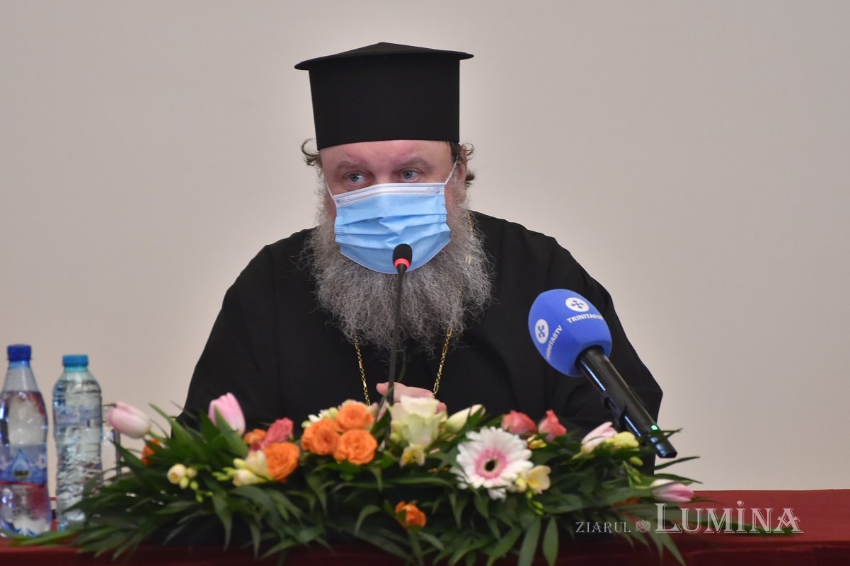 Adunarea Generală a Casei de Ajutor Reciproc a Arhiepiscopiei Bucureștilor 204179