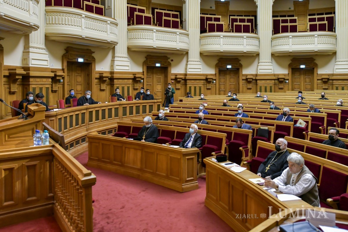 Ședință anuală a Adunării eparhiale a Arhiepiscopiei Bucureștilor 204414