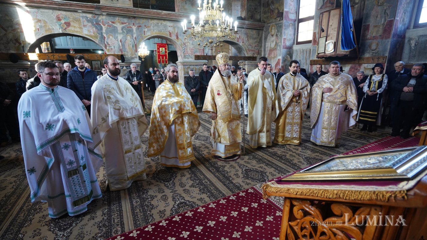 „Făcând o faptă bună, Îl cinstim direct pe Dumnezeu” 204680