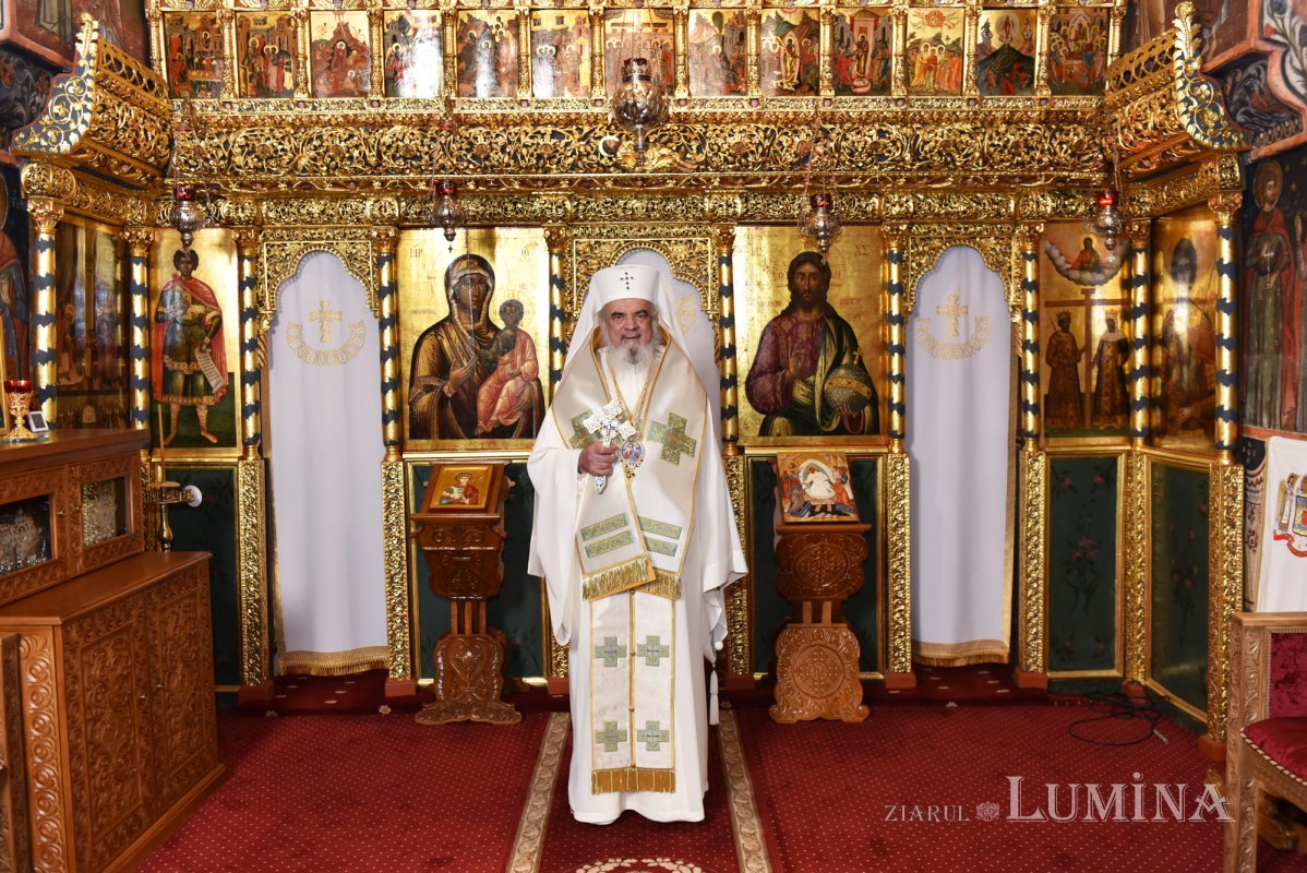 „Postim pentru că Îl iubim pe Dumnezeu mai mult decât iubim darurile Sale” 205388