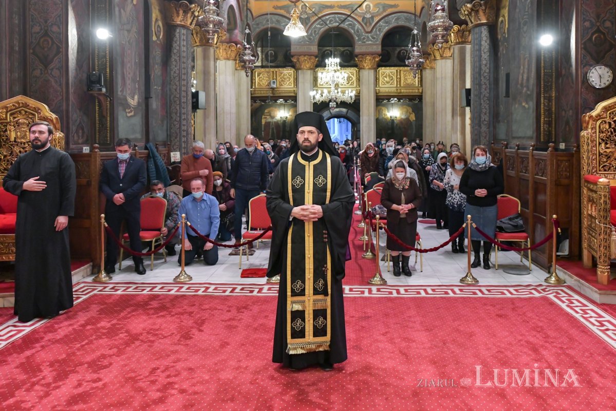 Începutul Canonului cel Mare la Catedrala Patriarhală 205555