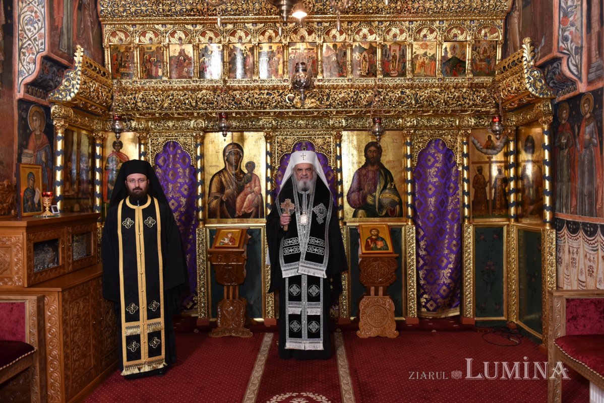 „În liturghia pocăinței fiecare credincios se aduce pe sine jertfă duhovnicească” 205518