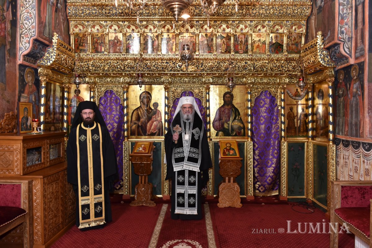 „În liturghia pocăinței fiecare credincios se aduce pe sine jertfă duhovnicească” 205519