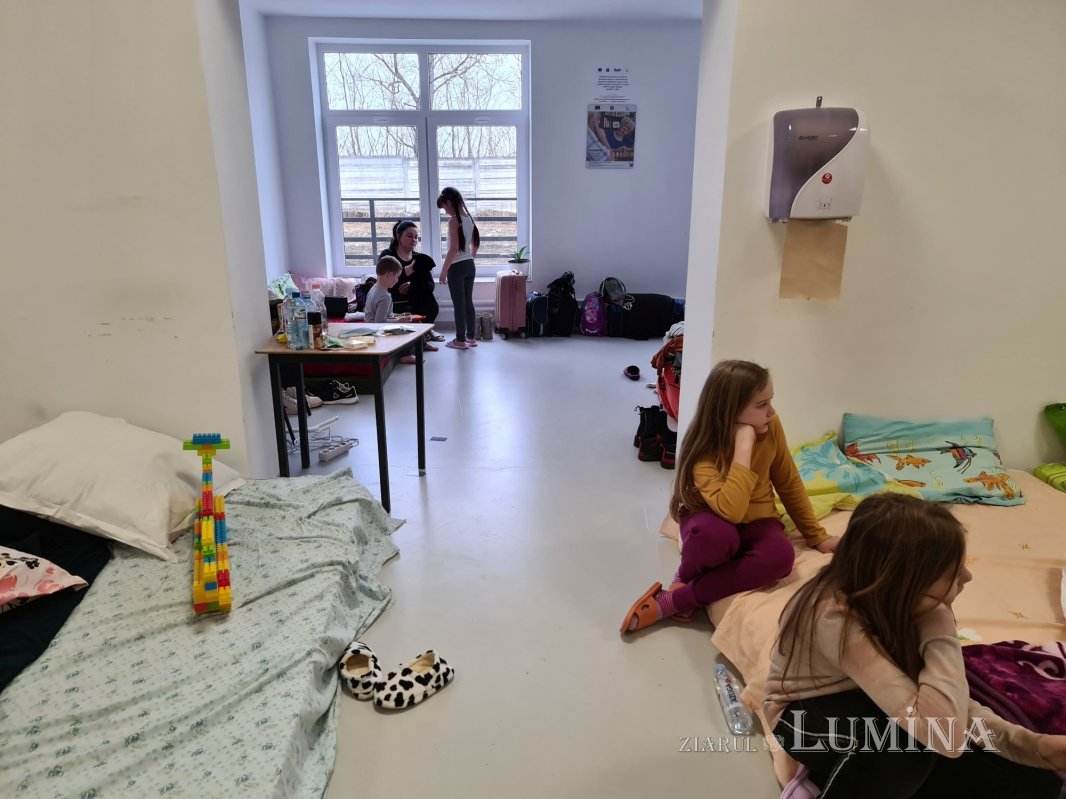 Copiii refugiului 205449