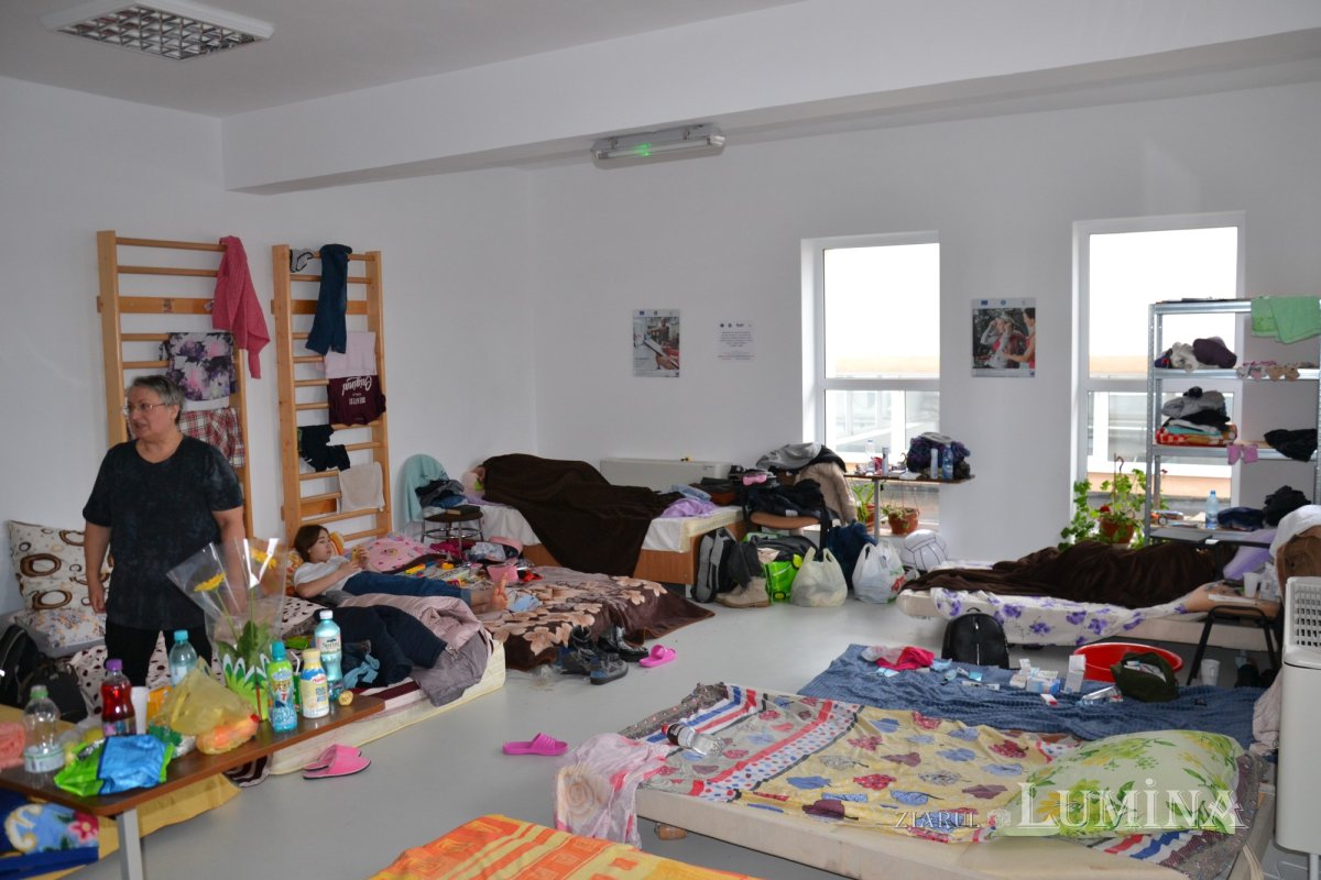 Copiii refugiului 205461