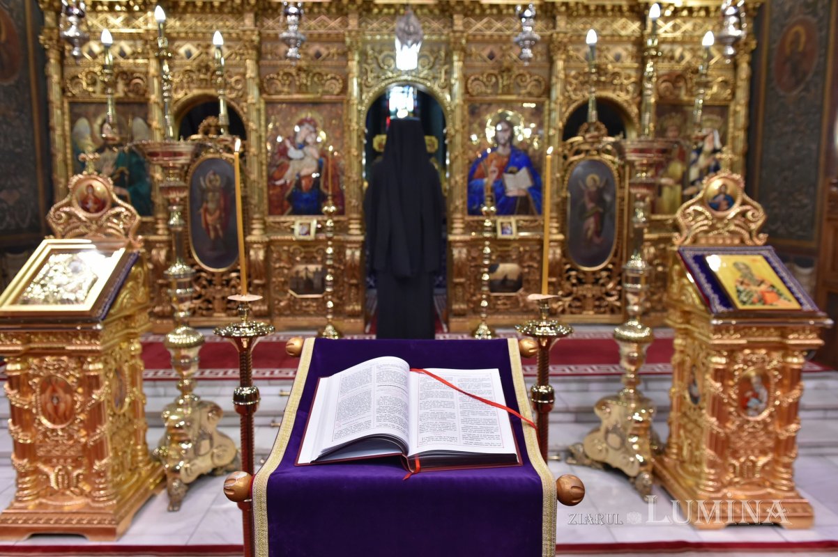 „Rugăciuni fierbinți au fost ascultate de Dumnezeu în istoria mântuirii” 205718