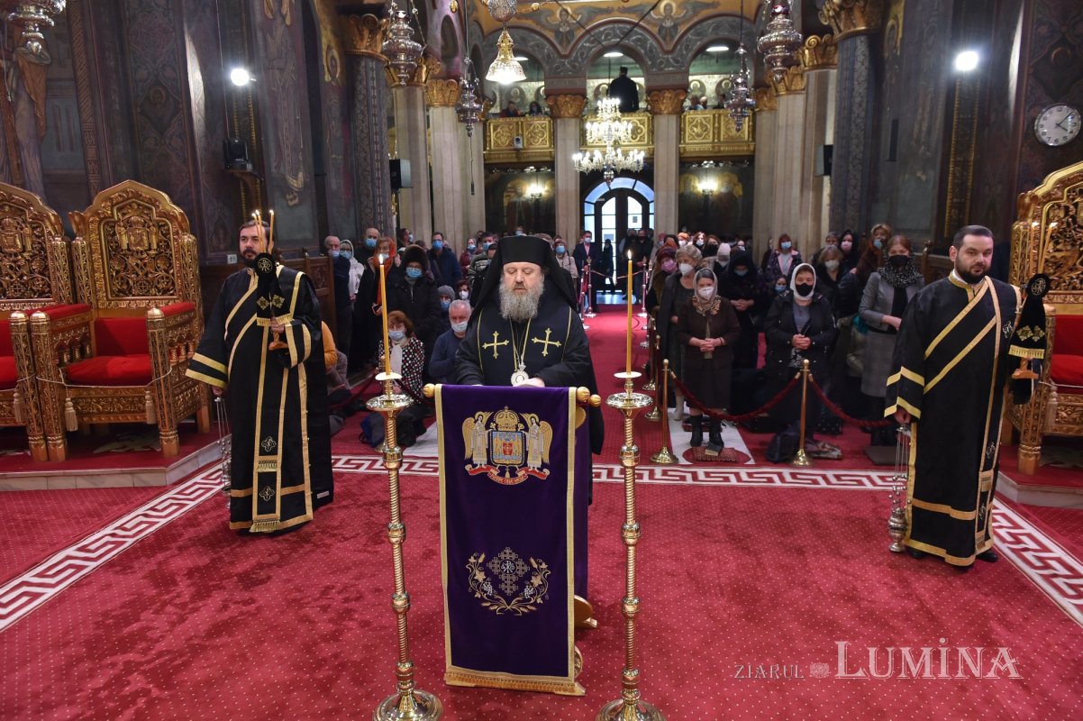 „Rugăciuni fierbinți au fost ascultate de Dumnezeu în istoria mântuirii” 205722