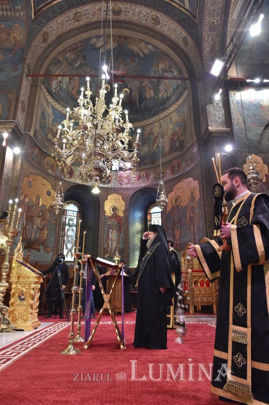 „Rugăciuni fierbinți au fost ascultate de Dumnezeu în istoria mântuirii” 205724