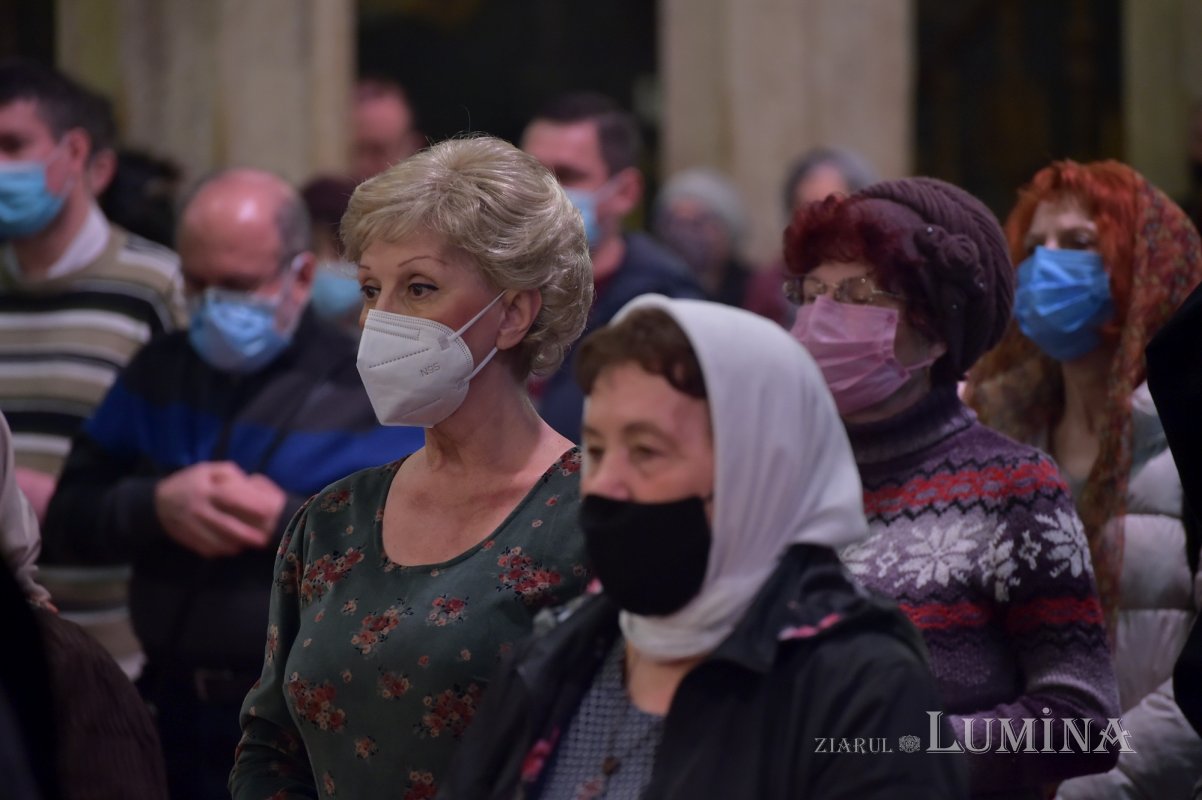 „Rugăciuni fierbinți au fost ascultate de Dumnezeu în istoria mântuirii” 205729