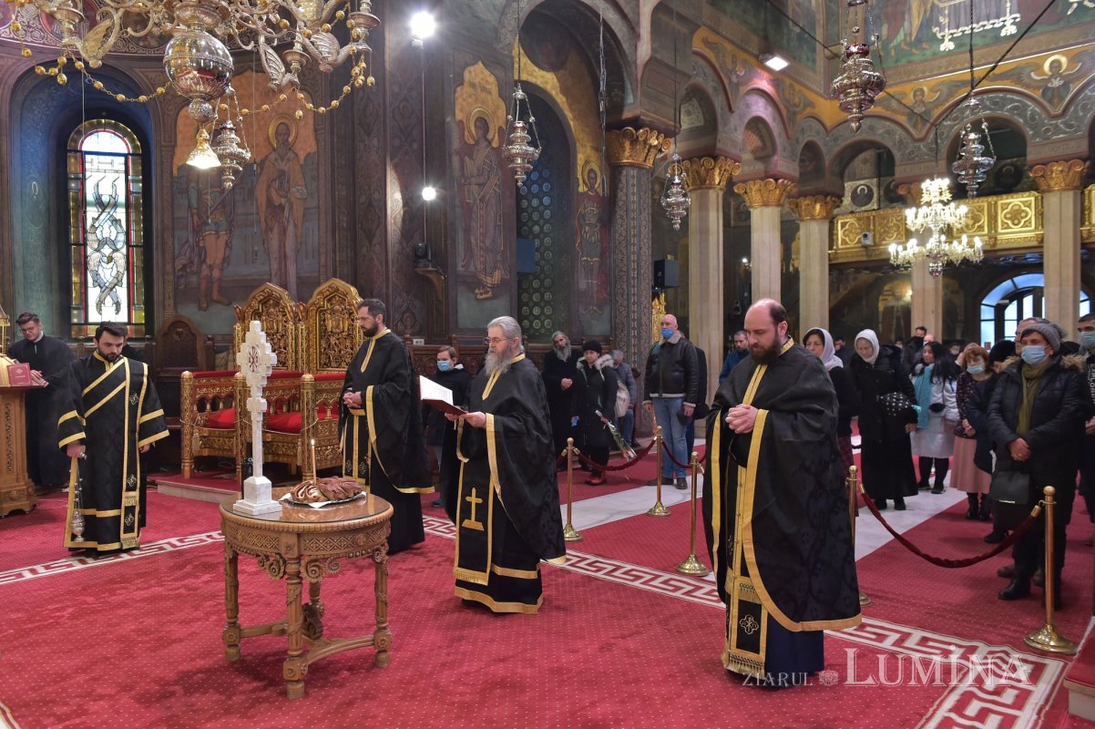 Slujbă de pomenire pentru luptătorii anticomunişti la Catedrala Patriarhală 205795