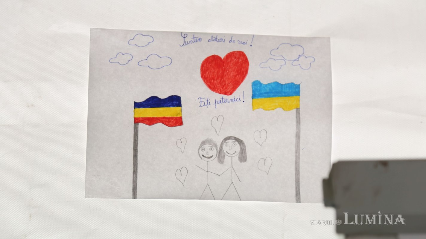 Zi şi noapte alături de refugiaţii care ajung la Sighetu Marmaţiei 205673