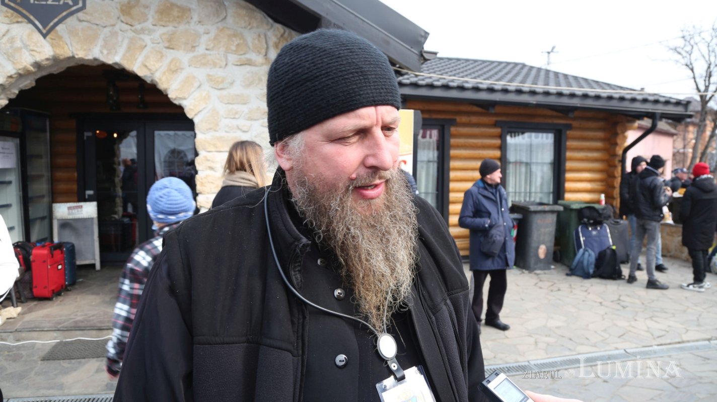 Zi şi noapte alături de refugiaţii care ajung la Sighetu Marmaţiei 205677