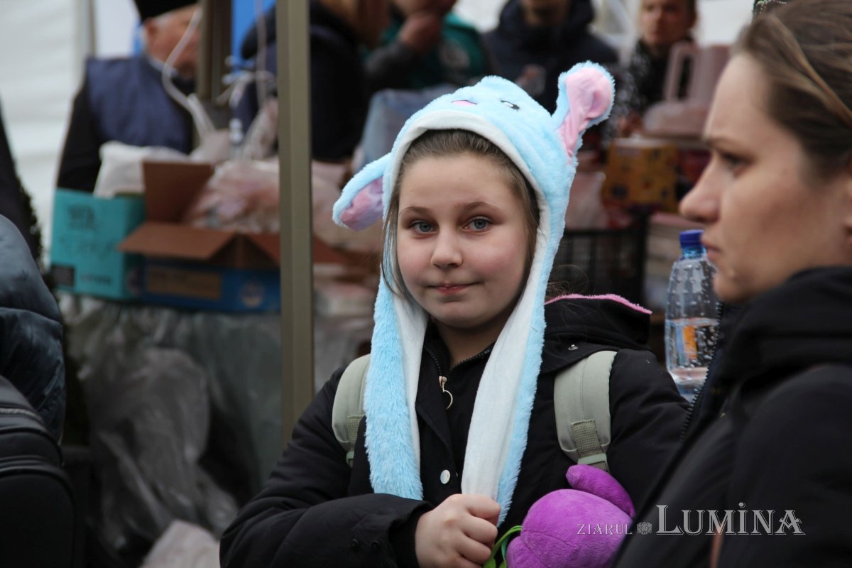 Zi şi noapte alături de refugiaţii care ajung la Sighetu Marmaţiei 205687