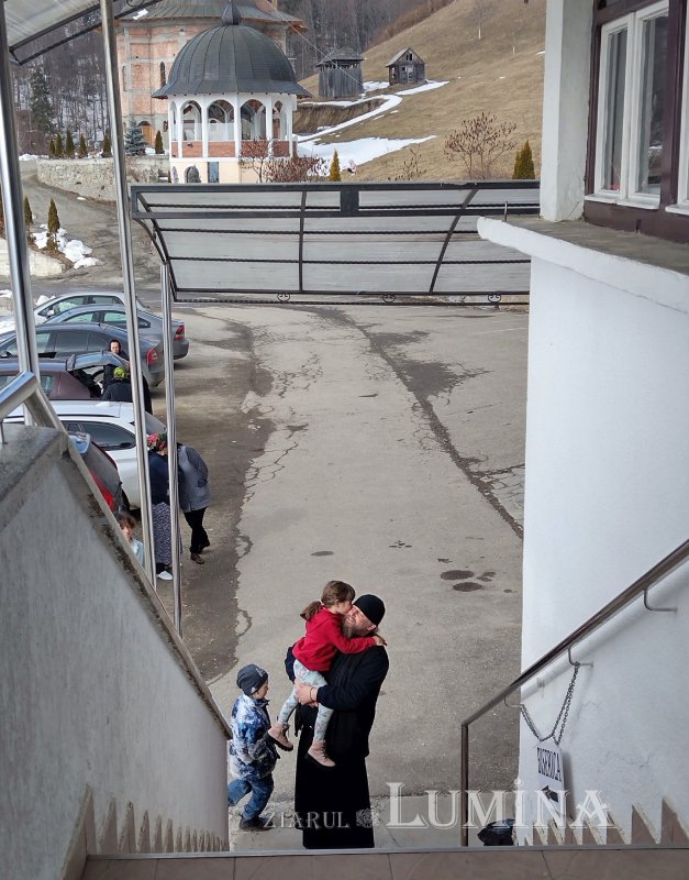 Mănăstirea Petrova, un pol al umanităţii în vremuri de refugiu 205826