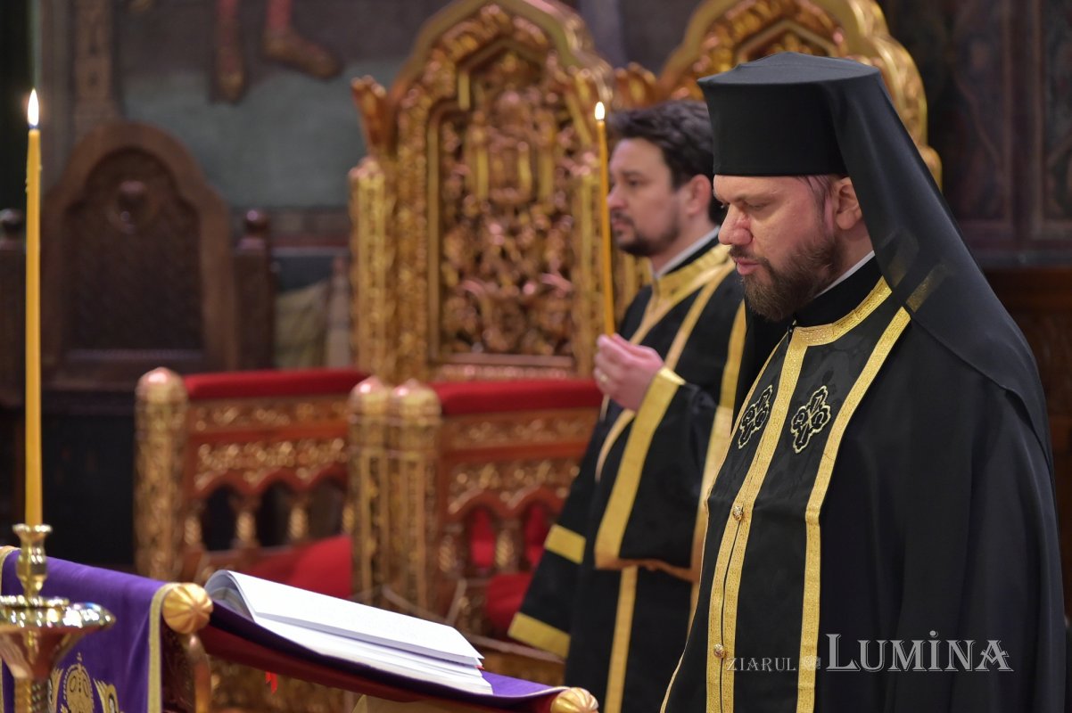 Ultima parte a Canonului de pocăință la Catedrala Patriarhală 205990