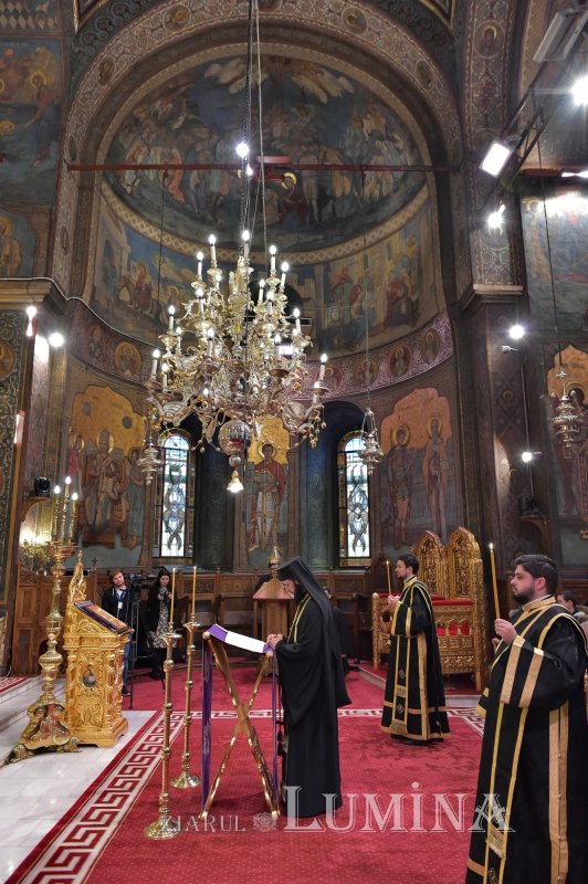 Ultima parte a Canonului de pocăință la Catedrala Patriarhală 206003