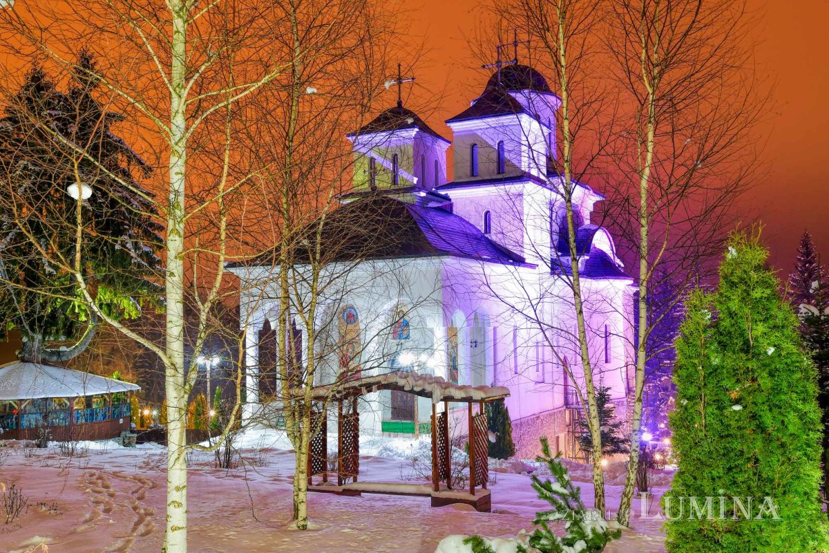 Fotografii artistice ale Publicațiilor Lumina 206010