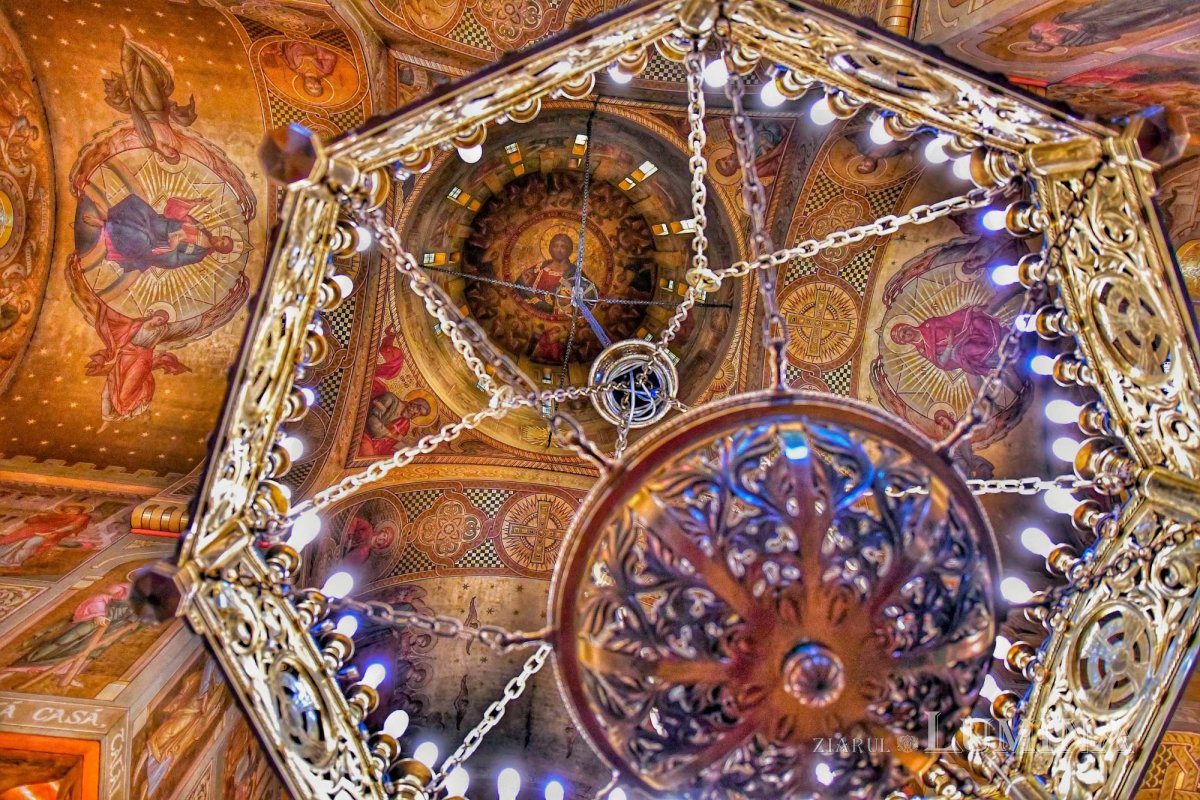 Fotografii artistice ale Publicațiilor Lumina 206011