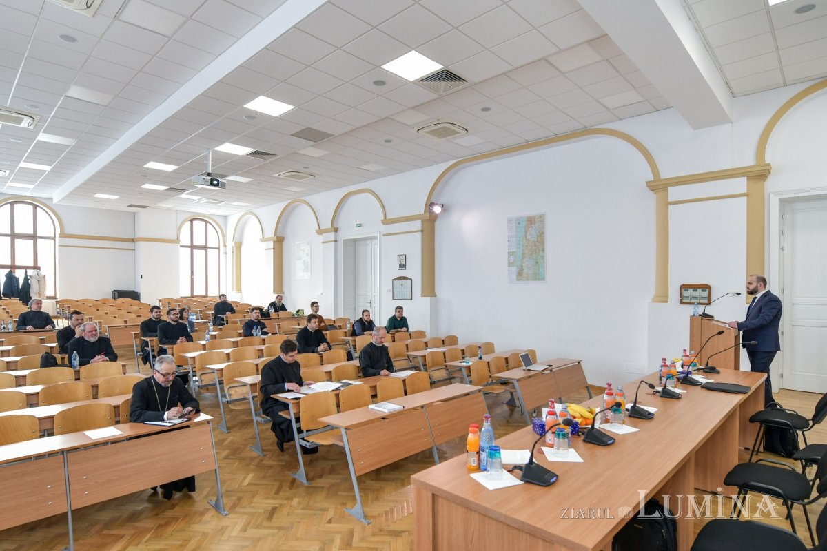 Un nou doctor în teologie la Facultatea „Justinian Patriarhul” 206436