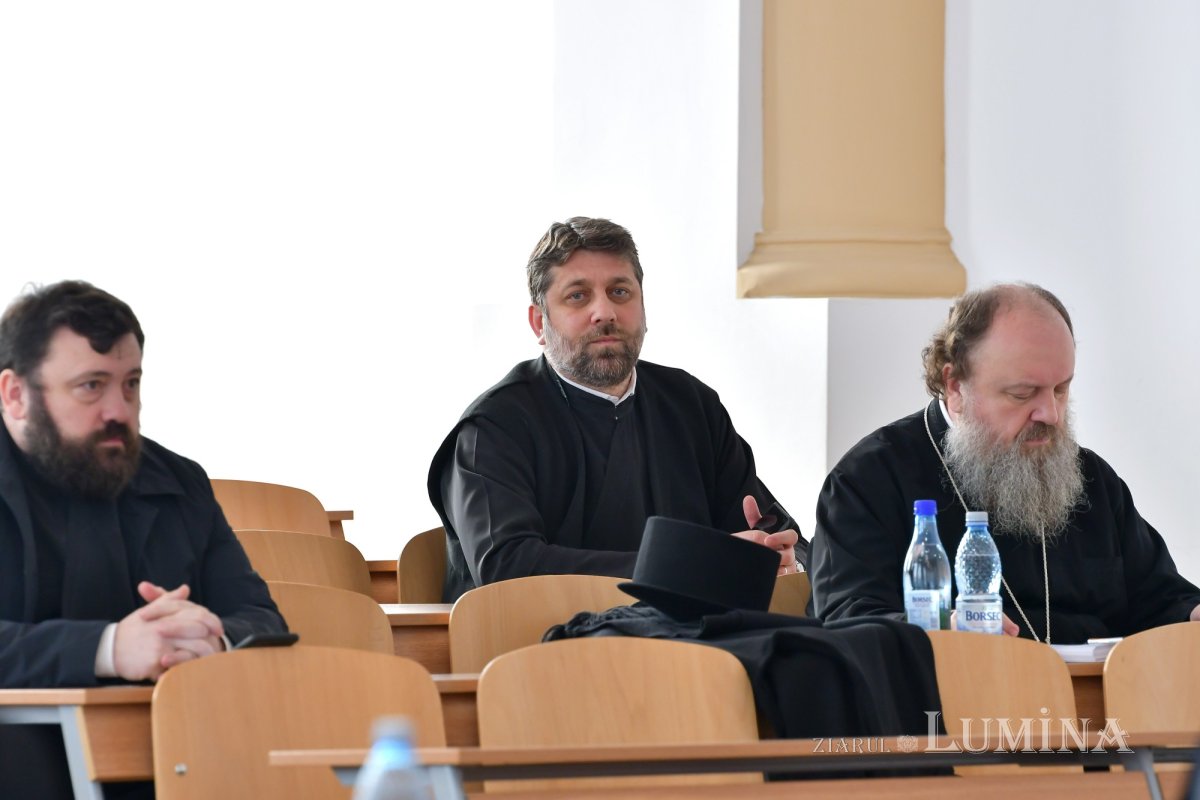 Un nou doctor în teologie la Facultatea „Justinian Patriarhul” 206452