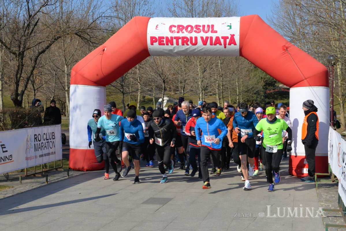 Crosul pentru viață a reunit sute de copii și părinți în Capitală 206948