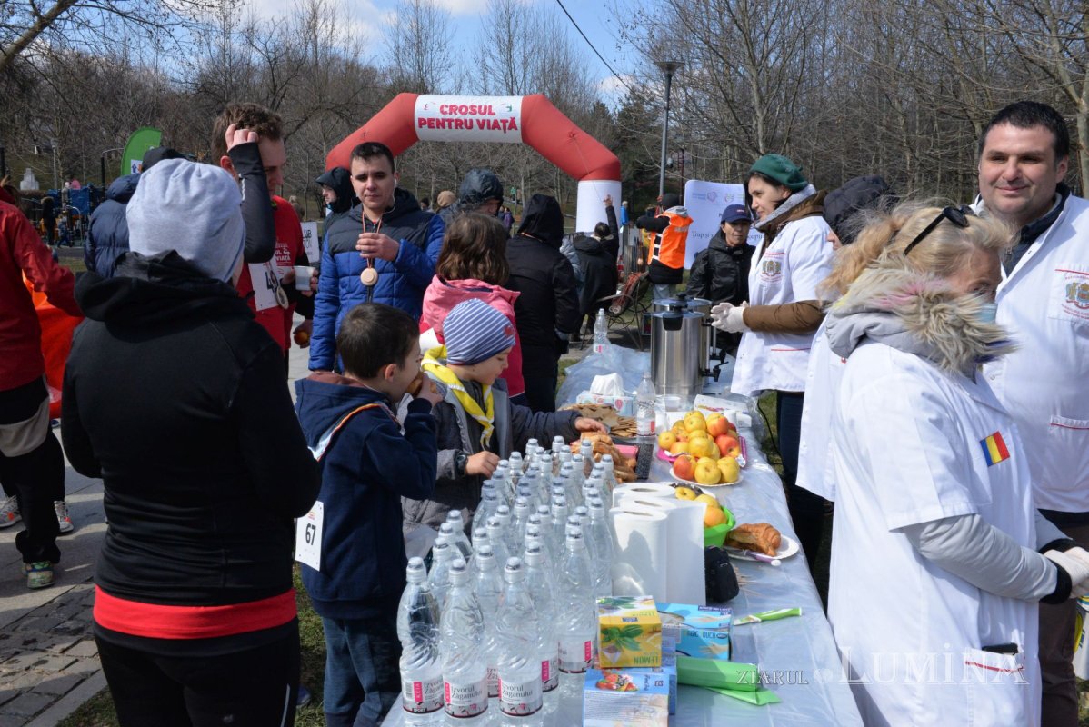 Crosul pentru viață a reunit sute de copii și părinți în Capitală 206964