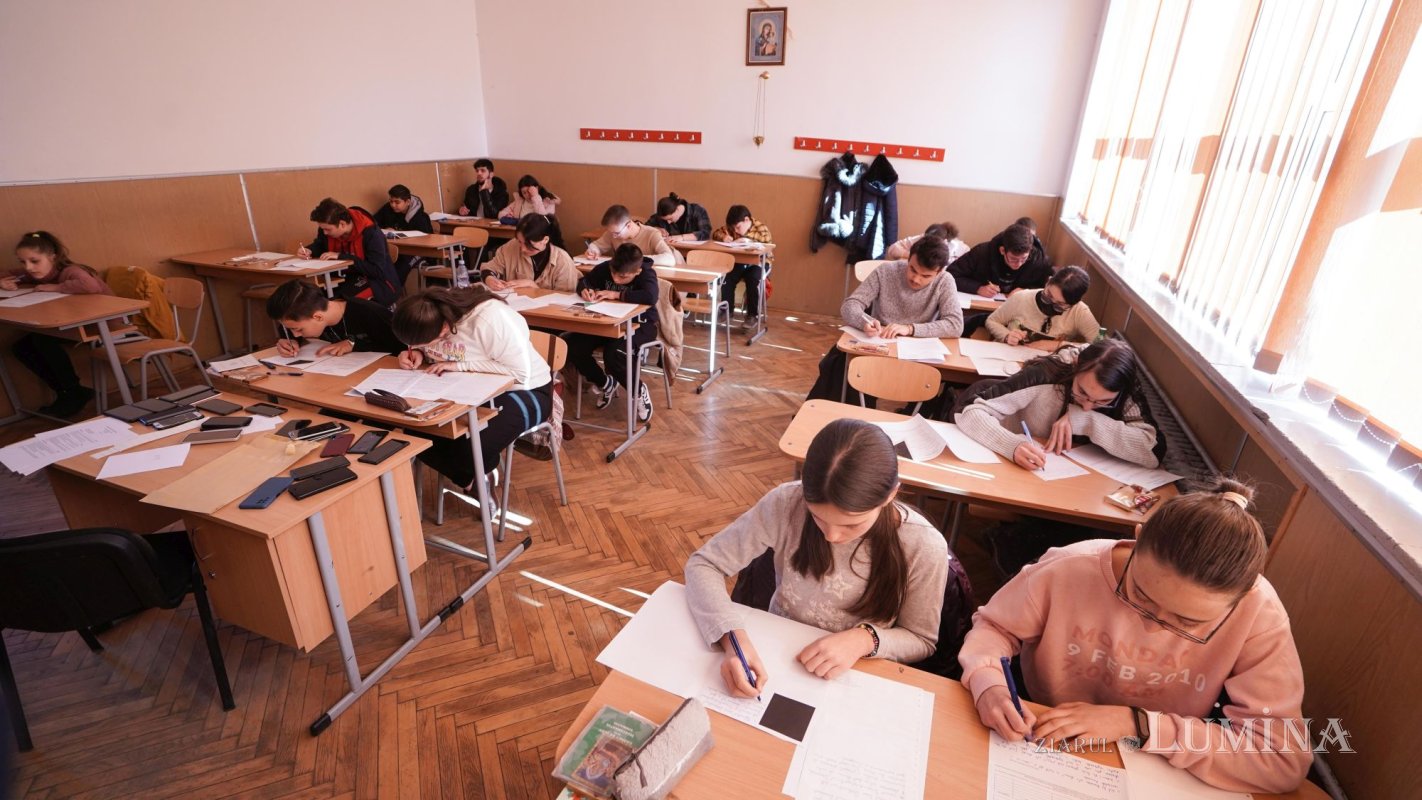 Elevii sibieni în competiție la religie 206972