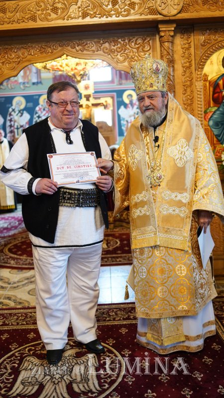 Pictura Bisericii „Sfântul Pantelimon” din Sibiu a fost sfinţită 207052