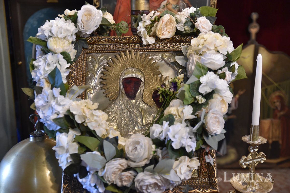 Podu Văleni, o comunitate unită în rugăciune 207228