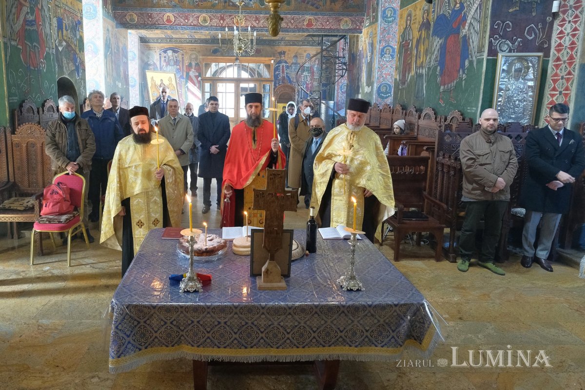 Slujba Parastasului pentru părintele martir Haralambie Balamace 207322