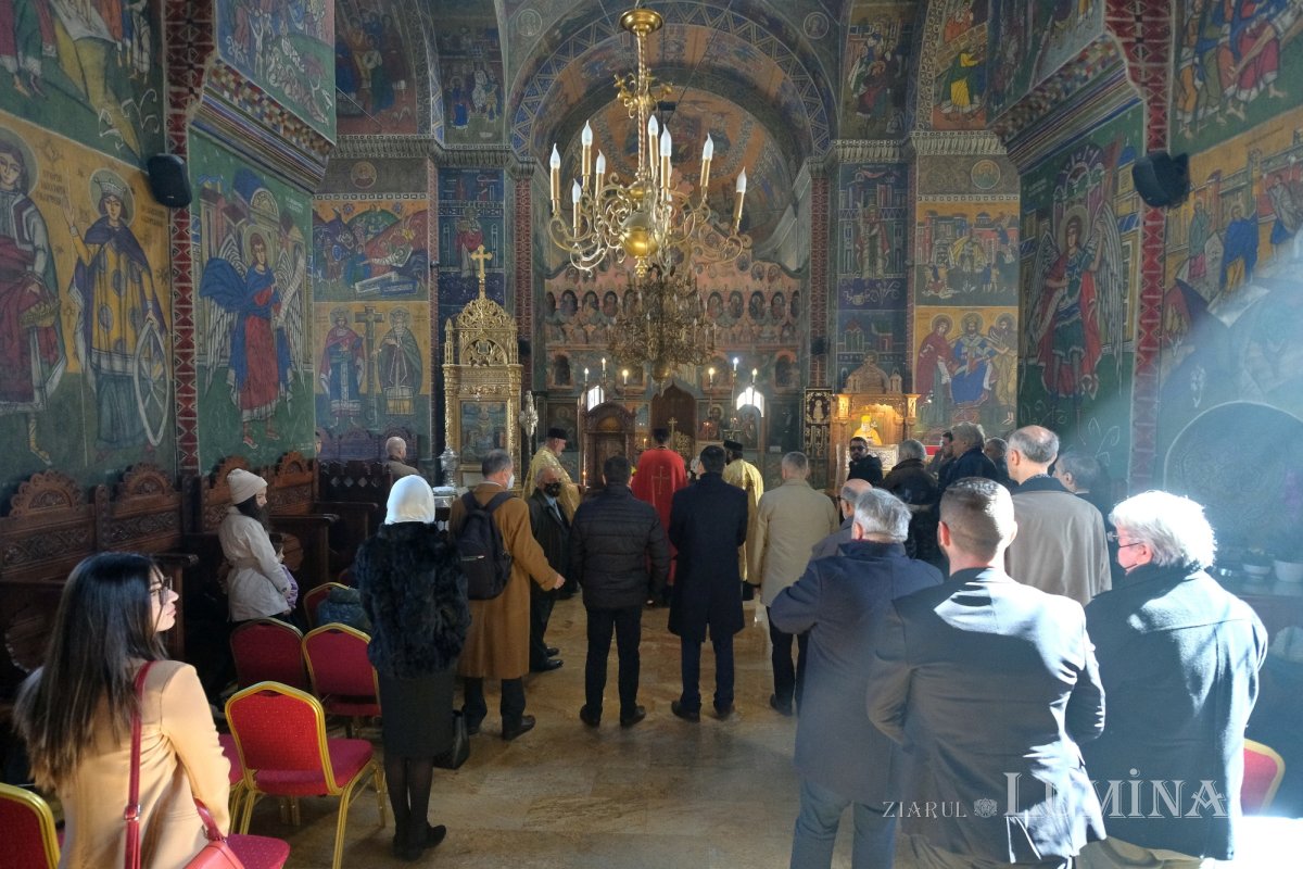 Slujba Parastasului pentru părintele martir Haralambie Balamace 207327