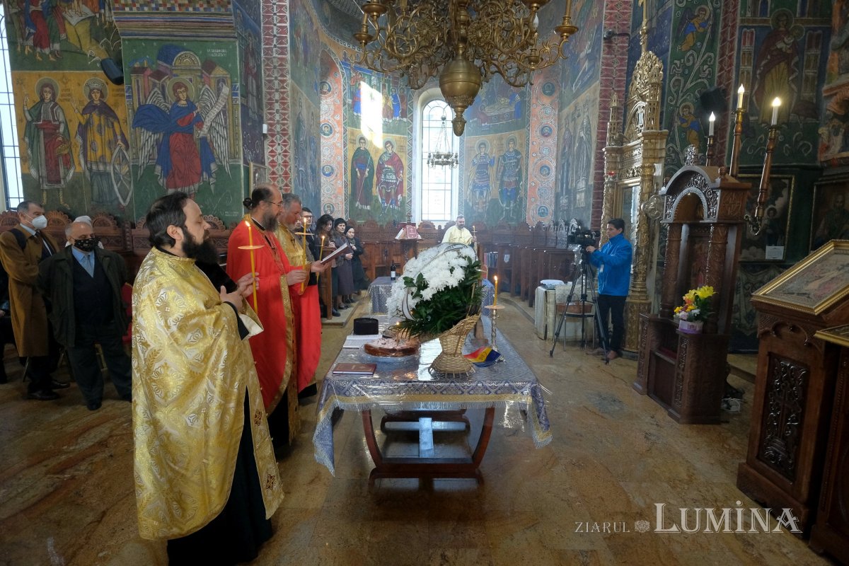 Slujba Parastasului pentru părintele martir Haralambie Balamace 207328