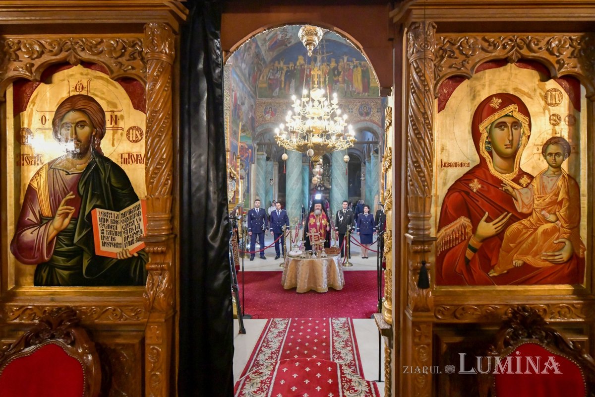 Rugăciune la aniversarea a două secole de la înfiinţarea Poliţiei Române 207416