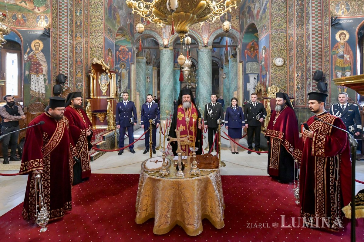 Rugăciune la aniversarea a două secole de la înfiinţarea Poliţiei Române 207417