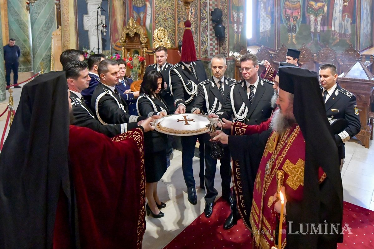 Rugăciune la aniversarea a două secole de la înfiinţarea Poliţiei Române 207422