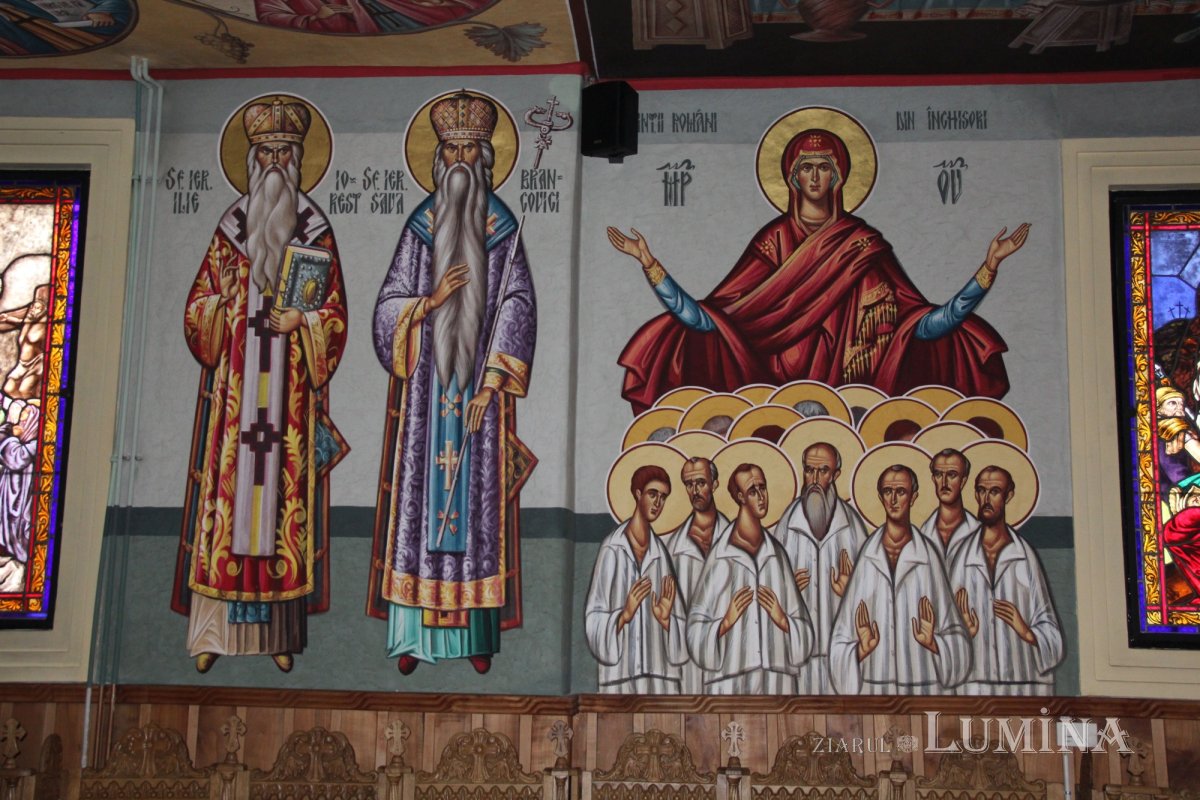 Catedrala mică din Târgu Mureş în sărbătoare la Buna Vestire  207455